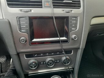 VW GOLF 7 COMBI 1,6TDI 77KW 2015 - 10