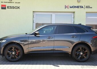 Jaguar F-Pace D200 AWD R-DYNAMIC ZÁRUKA PANO 150 kw - 10