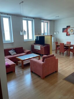Prenájom 3 izboveho bytu v centre Žiliny - 10