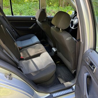 Volkswagen Golf 1.9 TDi - 10