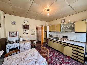 GESTTO | RODINNÝ DOM S VEĽKÝM POZEMKOM 1194 m² NA PREDAJ | H - 10