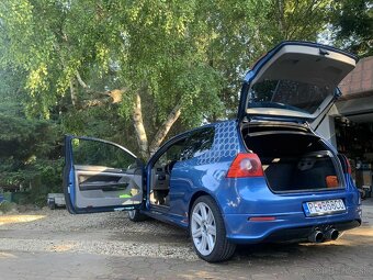 Predám VW Golf 5 GT TDI - 10