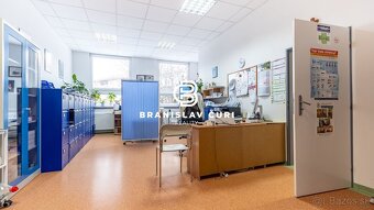 NA PREDAJ OBCHODNÉ PRIESTORY - BÝVALÝ ORION - 10