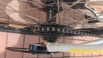 Cube Aim XS/27.5" - 10