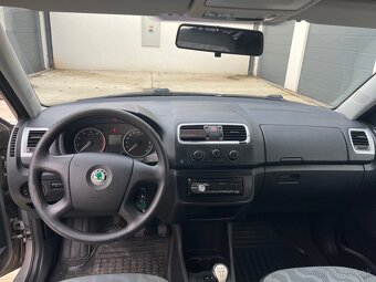 Škoda Fabia II 1.4 MPI - 10