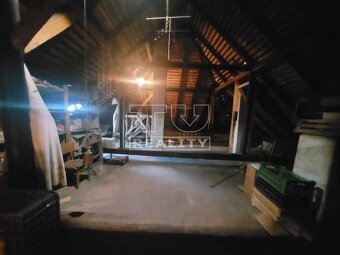NA PREDAJ DVOJGENERAAČNÝ RODINNÝ DOM, 1100m2, PODHRADIE - 10
