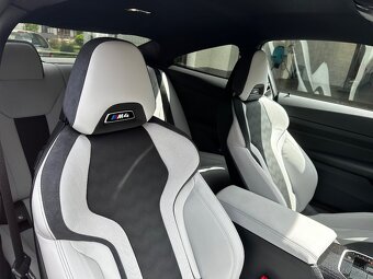 BMW M4 COMPETITION X Drive - 10