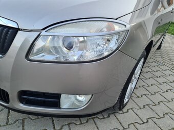 Škoda Fabia 2 1,9TDI 77KW 105"PS FULL NADUPANÁ VÝBAVA - 10