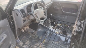Suzuki Jimny 1.3 benzín 4x4 - 10
