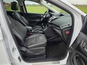 Ford Kuga - 10