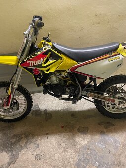 Suzuki RM 85 - 10