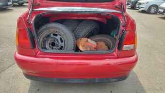Volkswagen Polo Classic 1.6 - 10