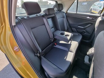 Volkswagen T-ROC 1.5 TSI EVO ACTIVE DSG 24.900,- Eur s DPH - 10