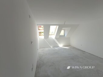 Na predaj štýlový podkrovný 2 izbový byt v Ostri - 10