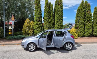 Opel Corsa benzín automat - 10
