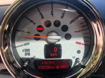 Mini Cooper 1.6 benzín 2009 - 10