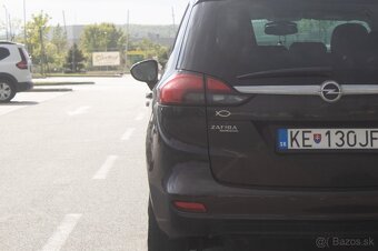 Opel Zafira Tourer - 10