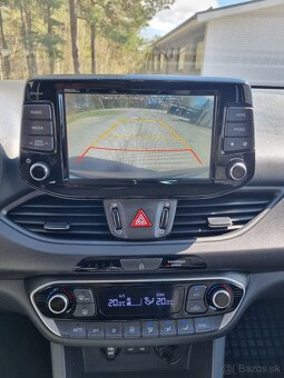Hyundai i30 CW Kombi 1.4 T-GDi Family - 10