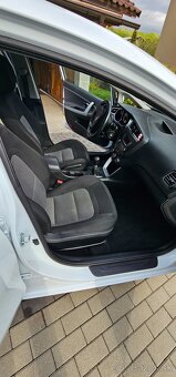 Kia ceed 1.6 crdi 100kw 150 000 km SR - 10