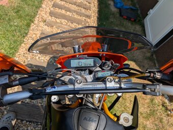KTM LC4 640 supermoto v TP A2 - 10