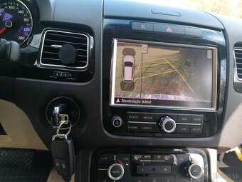 Volkswagen Touareg 3,0 TDI V6-180 kw - 10