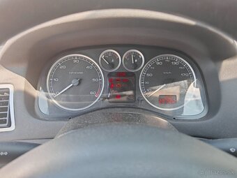 Peugeot 307 SW 2.0 HDi 66kW RHY - 10