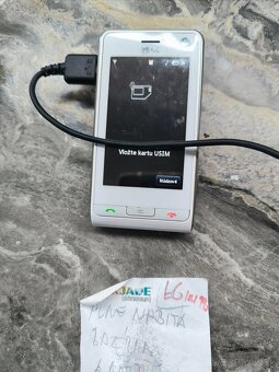 Predám rôzne mobily aj s príslušenstvom LG, Samsung, 8-10e - 10