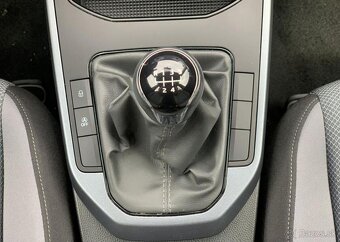 Seat Arona Style1.0TSi 70kw STYLE odp.DPH benzín manuál - 10