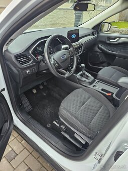 Ford Kuga 1.5tdci 88kw r.v. 2021 LED svetlá, NAVI, vyhrev - 10