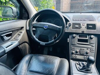 Volvo XC90, 2,4 D5 AWD, M6, r.2006 - 10
