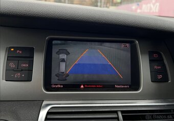 Audi Q7 S-line - 10