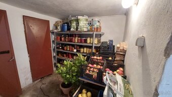  ZNÍŽENÁ CENA  CHATKA SO ZÁHRADOU - ZLATÉ MORAVCE - 10