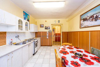 NA PREDAJ DVOJGENERAČNÝ RODINNÝ DOM V OBCI KOŠICKÉ OĽŠANY - 10