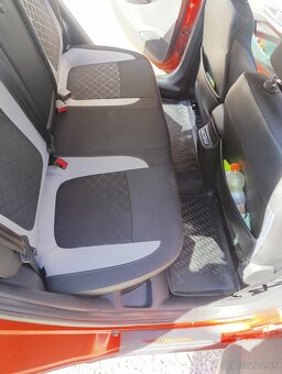 Lada Vesta Cross - 10