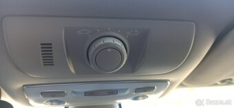 Renault Laguna 3 - 10