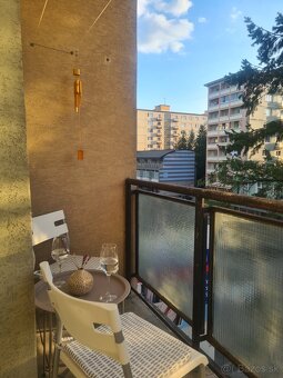 Prenájom 2 izb.byt Bulvár - 10