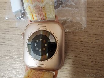 Apple Watch Series 10 GPS + Cellular 46mm Zlaté - 10