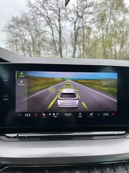 Škoda Octavia Combi 2.0 TDI SCR Business DSG - 10