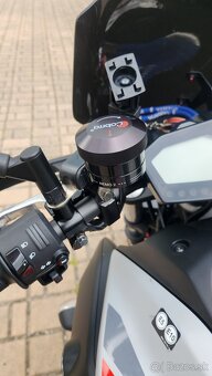 Yamaha MT07 - 10
