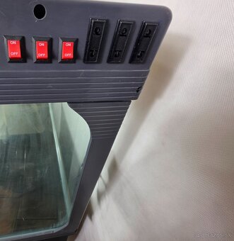 Predám nádherné akvárium - 10