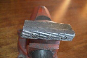 predam kvalitny zverak YORK 100A - 10