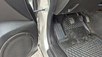 Suzuki Grand Vitara 1.9 DDiS JX - 10