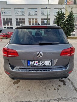 Volkswagen Touareg - 10