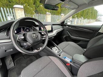 Škoda Octavia 4 1.4 TSI iV PHEV - - 10