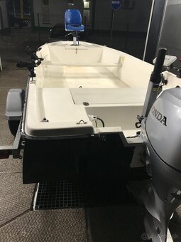 Rybárský čln - 10