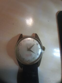 Hodinky - 10