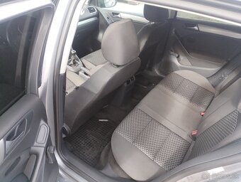 Volkswagen Golf 1.6 TDI 90k Trendline - 10