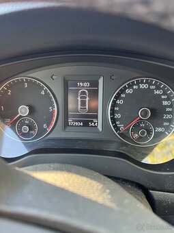 Vw jetta 1,6tdi comfort line - 10