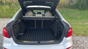 320d xDrive GT A/T 12/2016 - 10