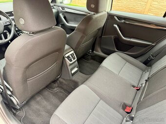 Skoda octavia 1.5 Tsi 110 kw - 10